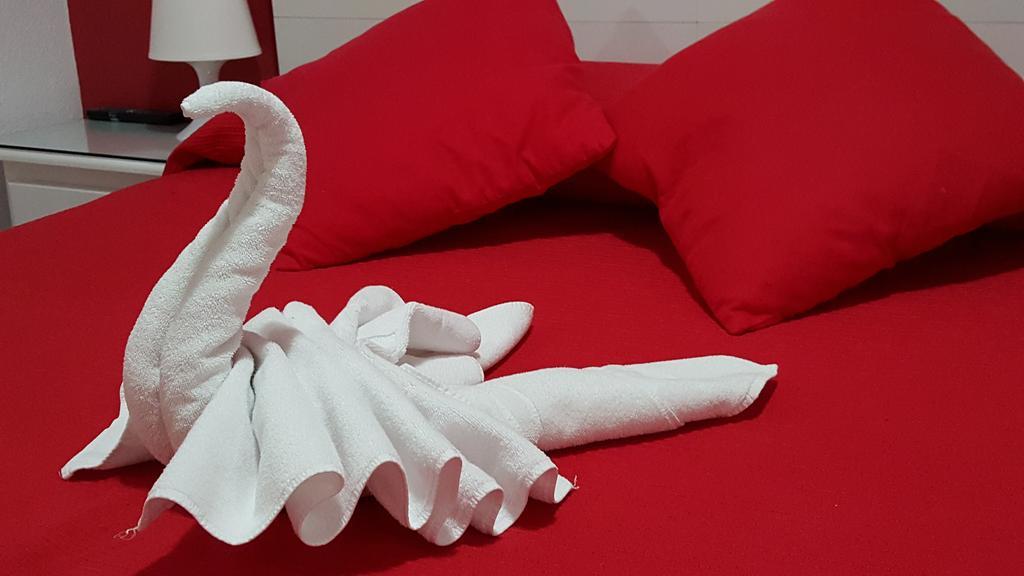 Hostal El Parque San Martín de la Vega Zewnętrze zdjęcie