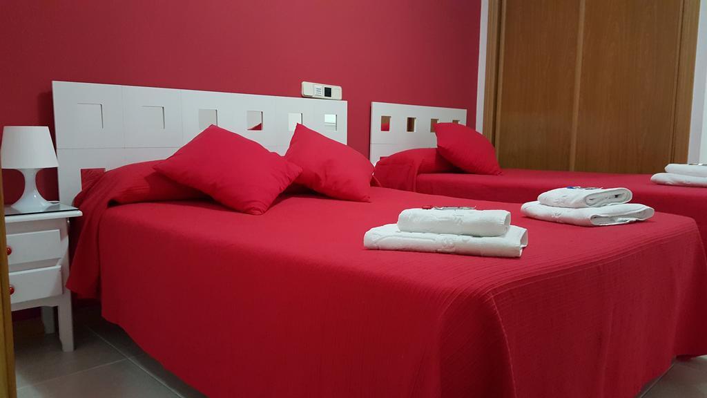 Hostal El Parque San Martín de la Vega Zewnętrze zdjęcie