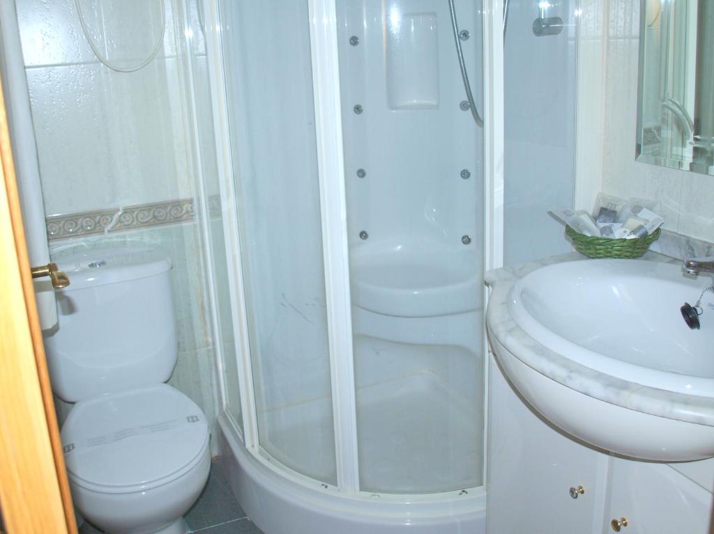 Hostal El Parque San Martín de la Vega Zewnętrze zdjęcie